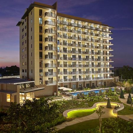 Quest Hotel Tagaytay Tagaytay City Exterior photo