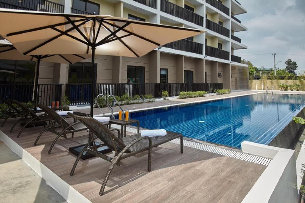 Quest Hotel Tagaytay Tagaytay City Exterior photo